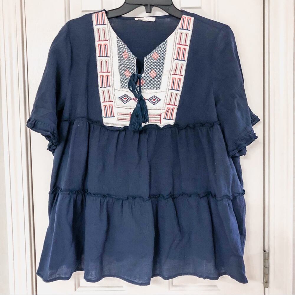 EASEL • Navy + Cream Ruffled Tiered Tassel Top